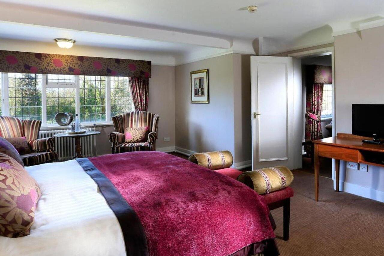 Macdonald Craxton Wood Hotel & Spa Ledsham  Exterior photo