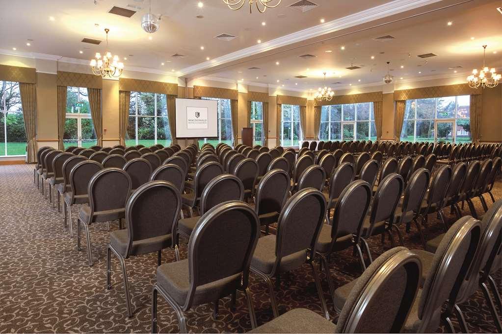 Macdonald Craxton Wood Hotel & Spa Ledsham  Facilities photo