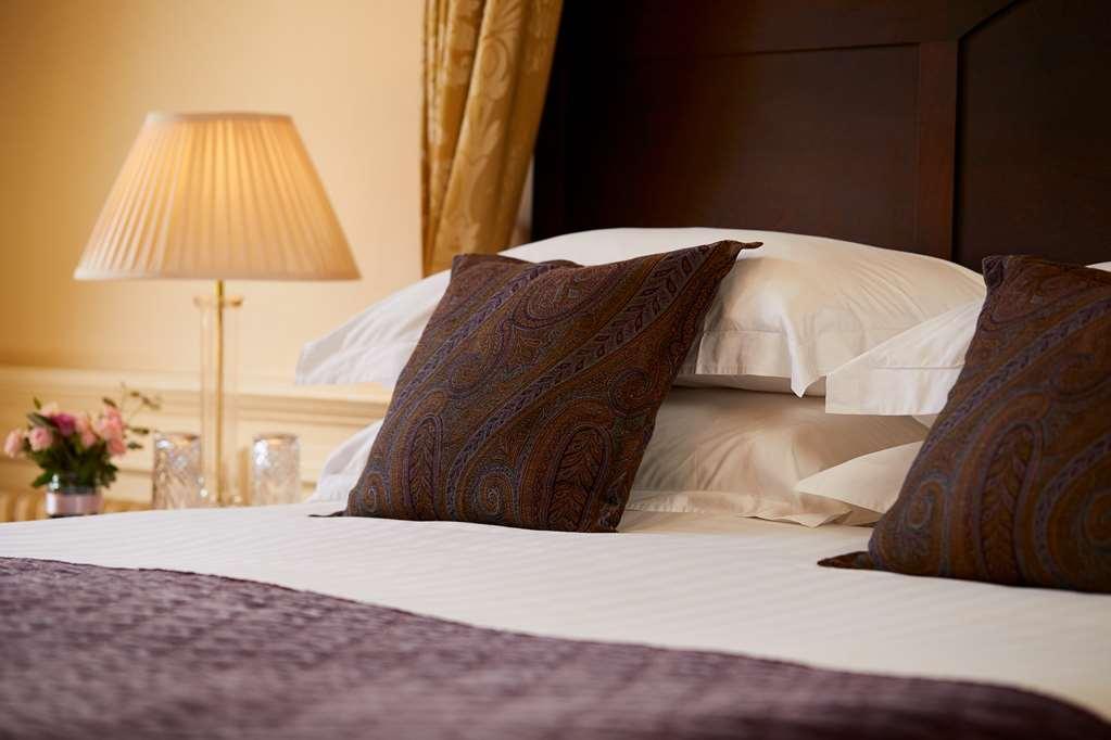 Macdonald Craxton Wood Hotel & Spa Ledsham  Room photo