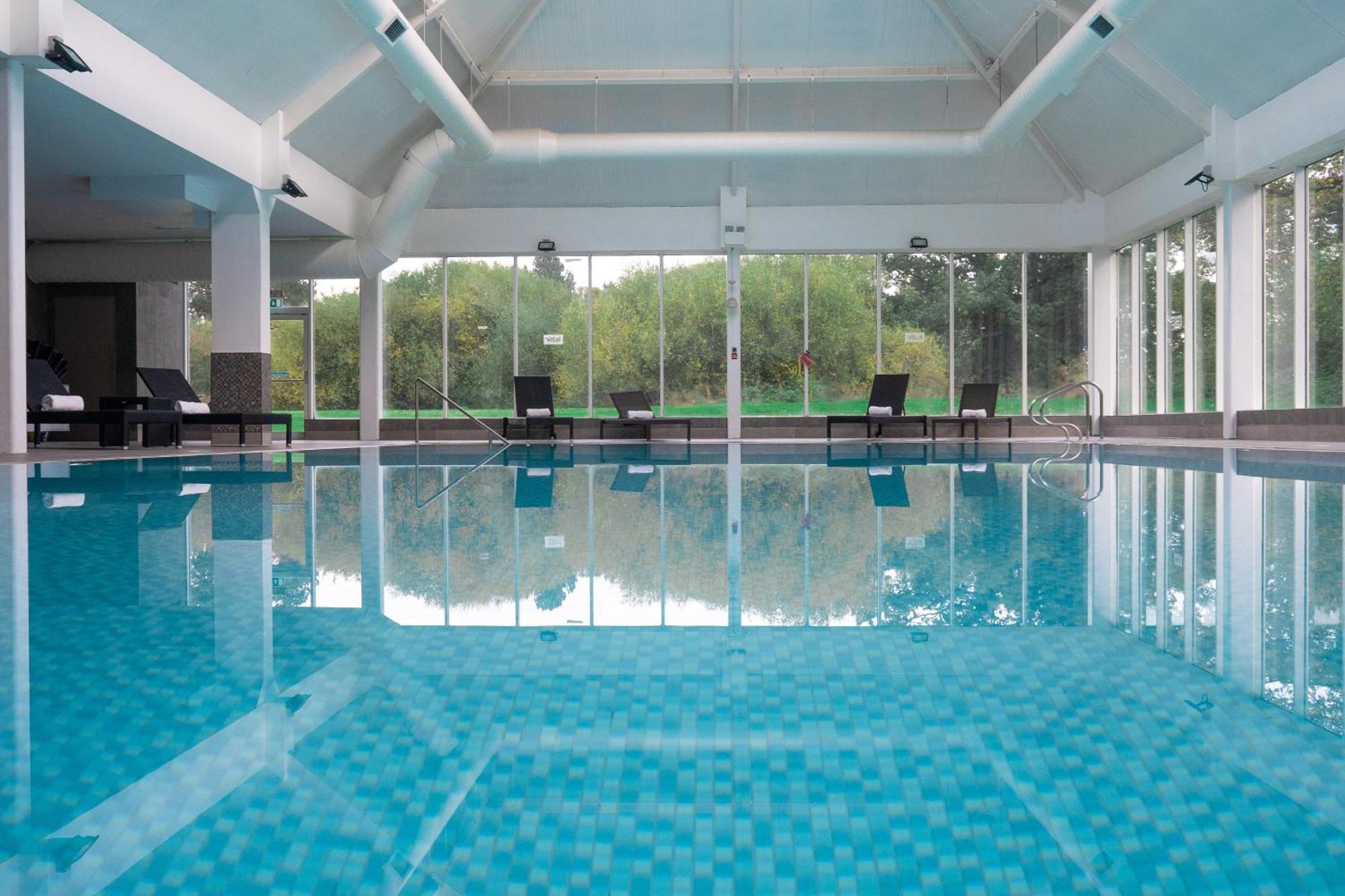 Macdonald Craxton Wood Hotel & Spa Ledsham  Exterior photo